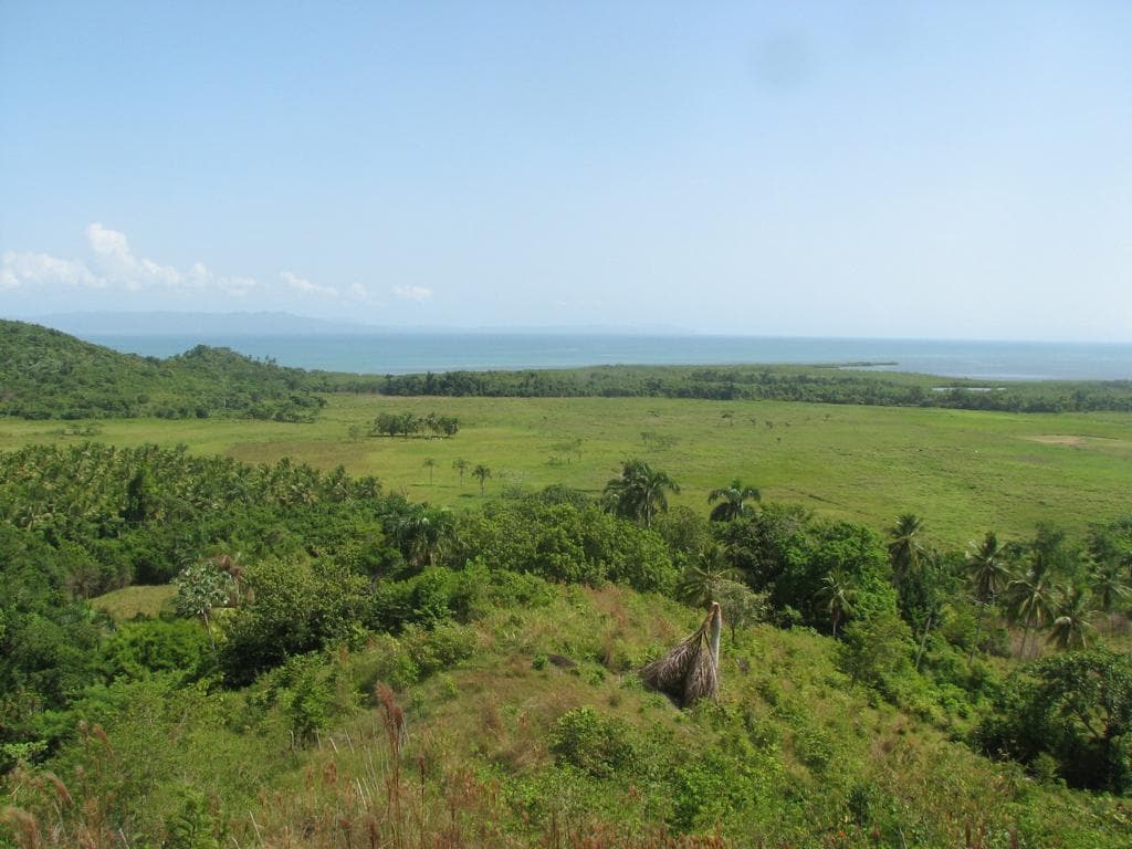 Terreno Frente al Mar en Venta en Miches - Photo 1